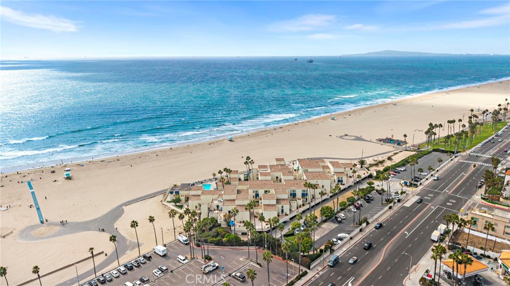711 Pacific Coast Highway, Unit 330 Huntington Beach, CA 92648 - Photo 31 of 54 a view of an ocean beach