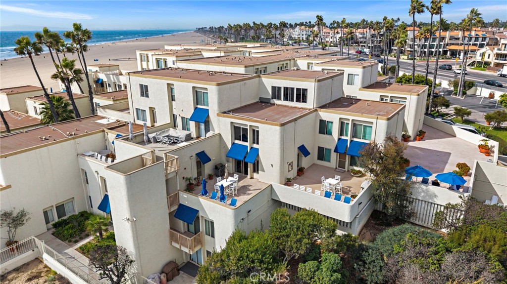 711 Pacific Coast Highway, Unit 330 Huntington Beach, CA 92648 - Photo 53 of 54