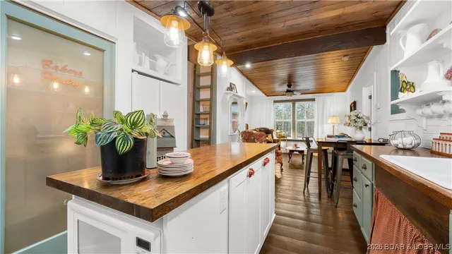 $825,000 | 180 Hope Hill Lane, Camdenton, MO 65020