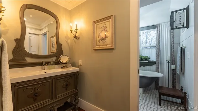 $825,000 | 180 Hope Hill Lane, Camdenton, MO 65020