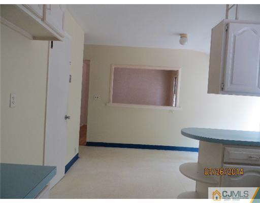 40 Hudson Road East Brunswick, NJ 08816 - Photo 8 of 17 Gallery Image 8