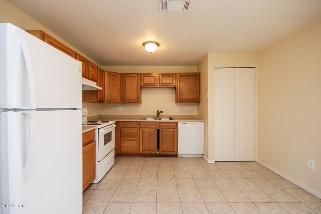 5529 West Coronado Road Phoenix, AZ 85035 - Photo 10 of 26 10