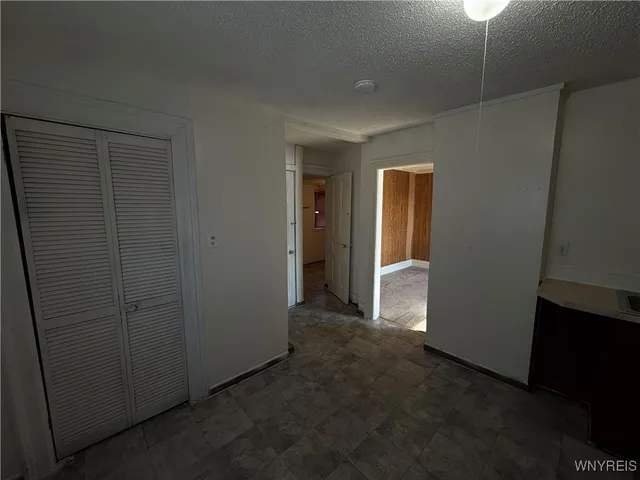 $1,000 | 1816 Military Road, Tonawanda, NY 14217