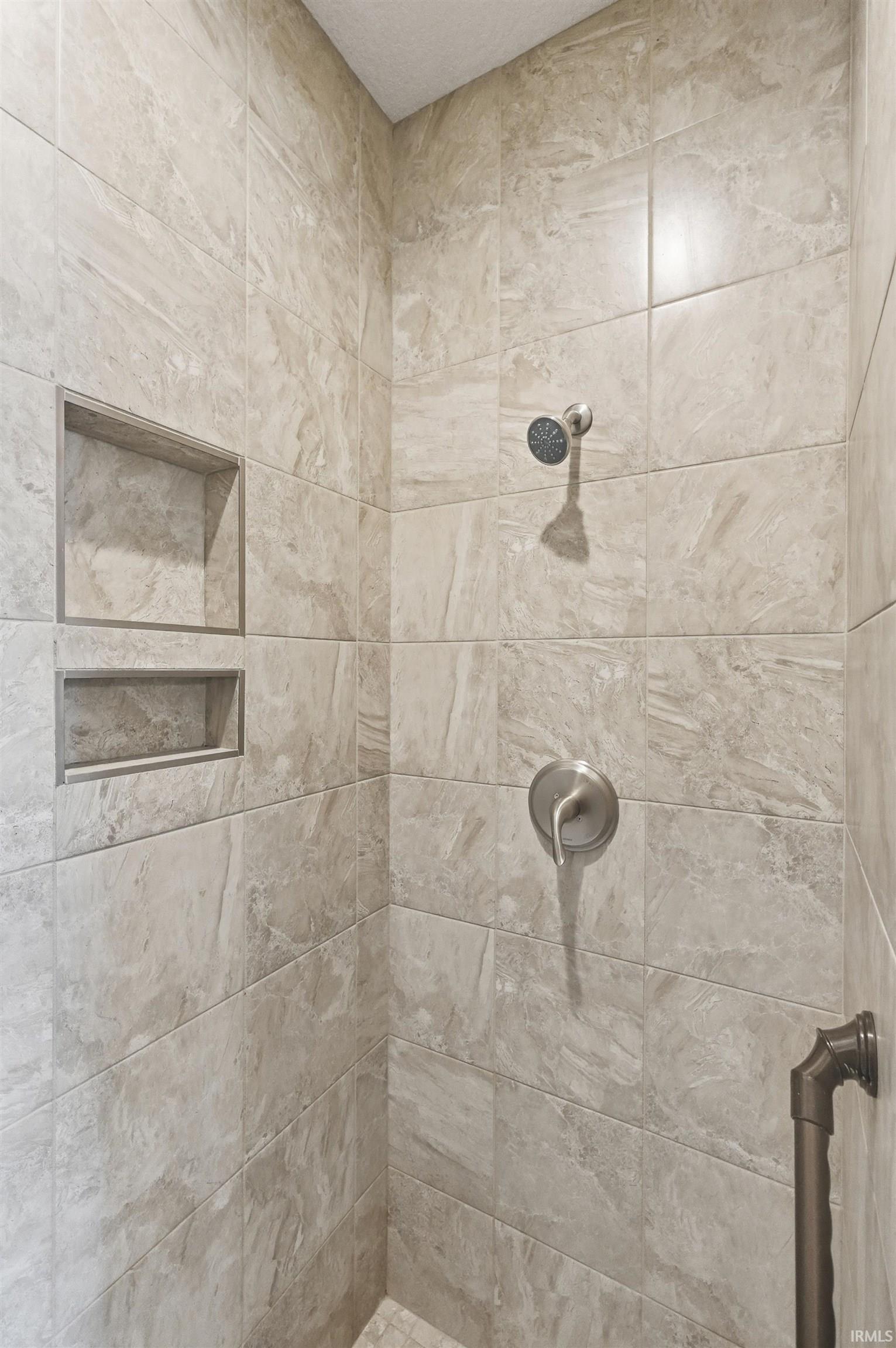 7119 Evansbrook Drive Fort Wayne, IN 46835 - Photo 20 of 34