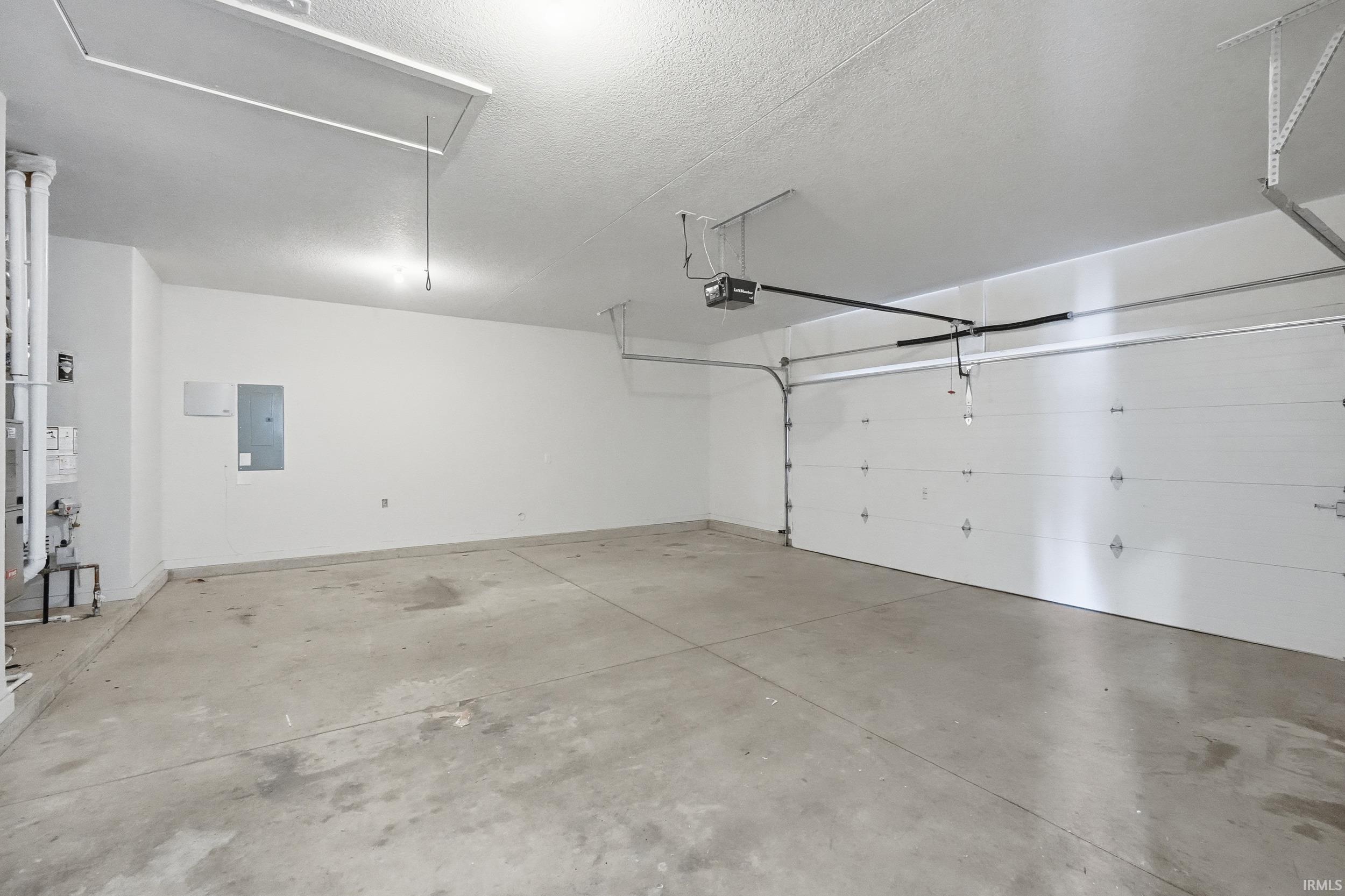 7119 Evansbrook Drive Fort Wayne, IN 46835 - Photo 29 of 34