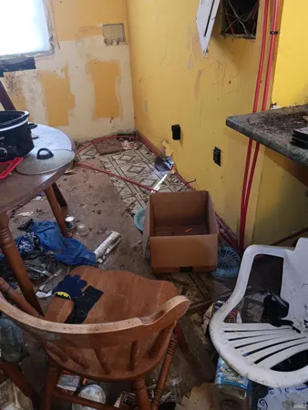 $19,898 | 229 West Broadway Street, Shelburn, IN 47879