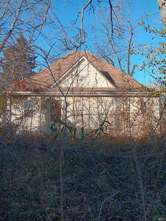 $19,898 | 229 West Broadway Street, Shelburn, IN 47879