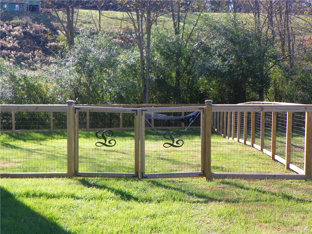 264 Tipton Hill Road, Unit B Leicester, NC 28748 - Photo 24 of 26 Gallery Image 24