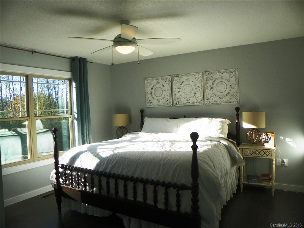 264 Tipton Hill Road, Unit B Leicester, NC 28748 - Photo 7 of 26 Gallery Image 7