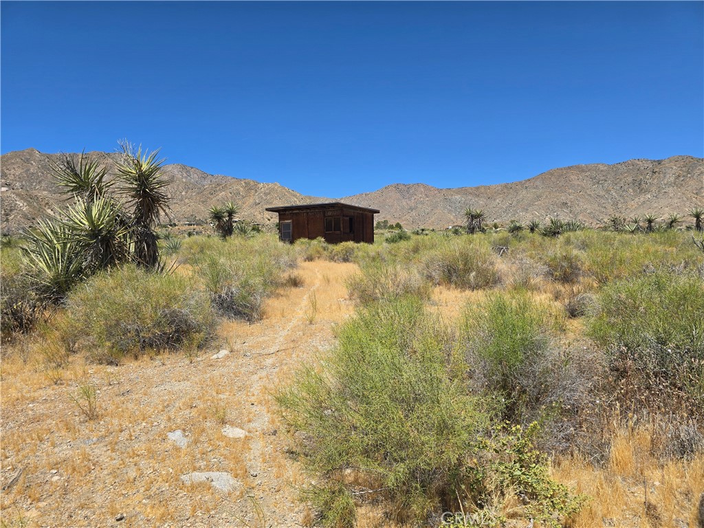 5 Apache Morongo Valley Morongo Valley, CA 92256 - Photo 1 of 7
