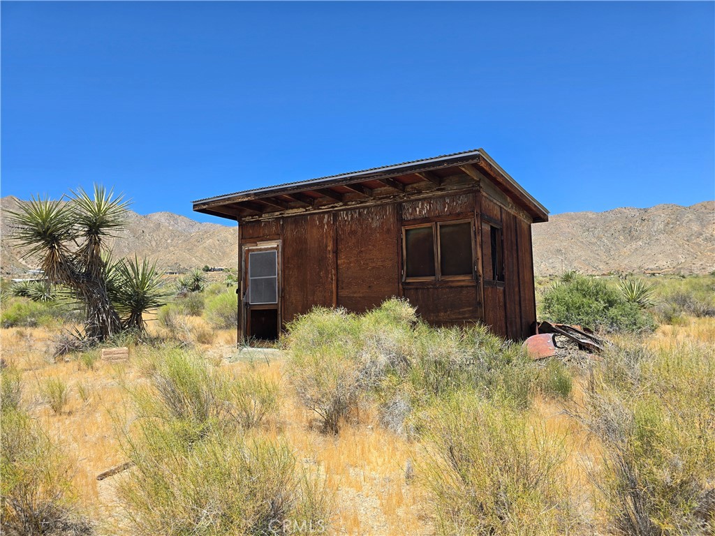 5 Apache Morongo Valley Morongo Valley, CA 92256 - Photo 4 of 7