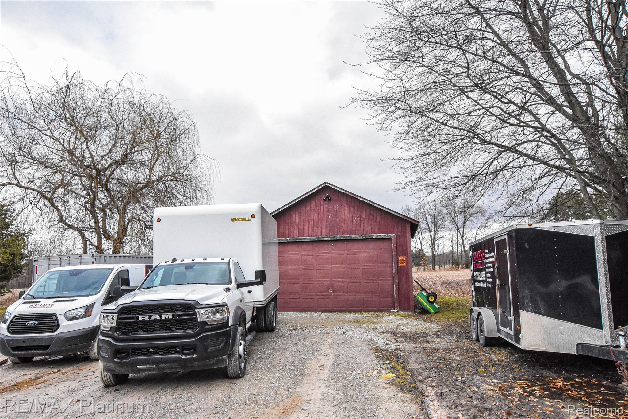 1410 Henderson Road Howell, MI 48855 - Photo 54 of 55 DSC_9729.jpg