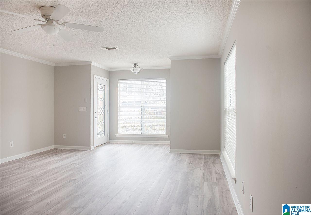 247 Warwick Lane Alabaster, AL 35007 - Photo 5 of 19