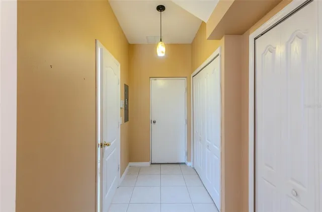 $265,000 | 430 Ashley Brooke Court, Unit B, Apopka, FL 32712