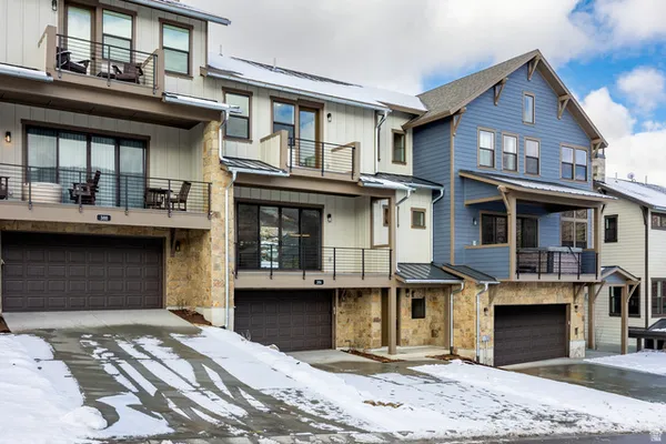 $1,059,900 | 386 Ascent Drive, Unit 257, Hideout, UT 84036