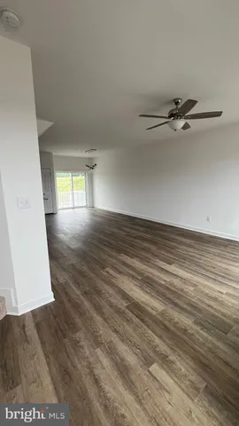 $2,150 | 316 Avon Drive, Red Lion, PA 17356