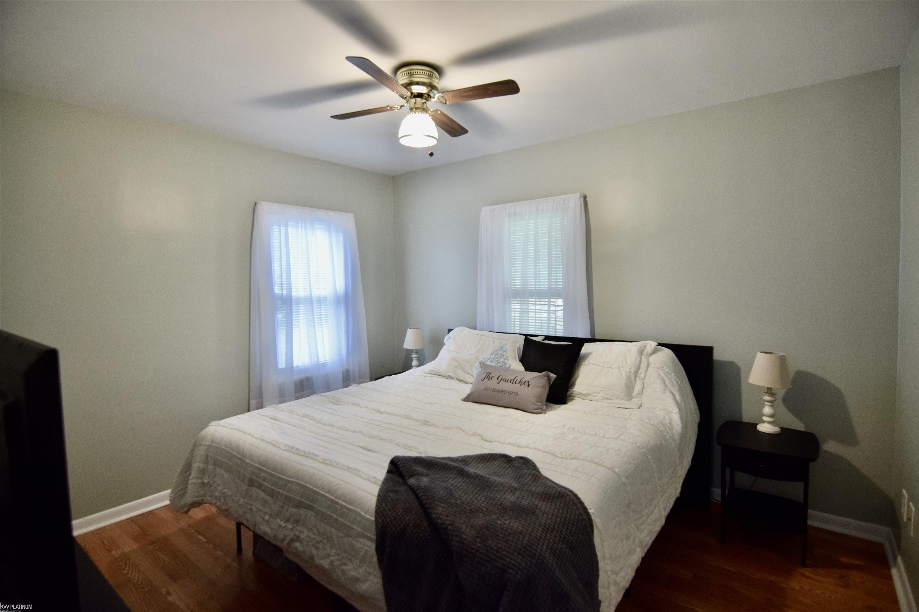 54714 Ridge Road New Baltimore, MI 48047 - Photo 8 of 24 50083874-16.JPG