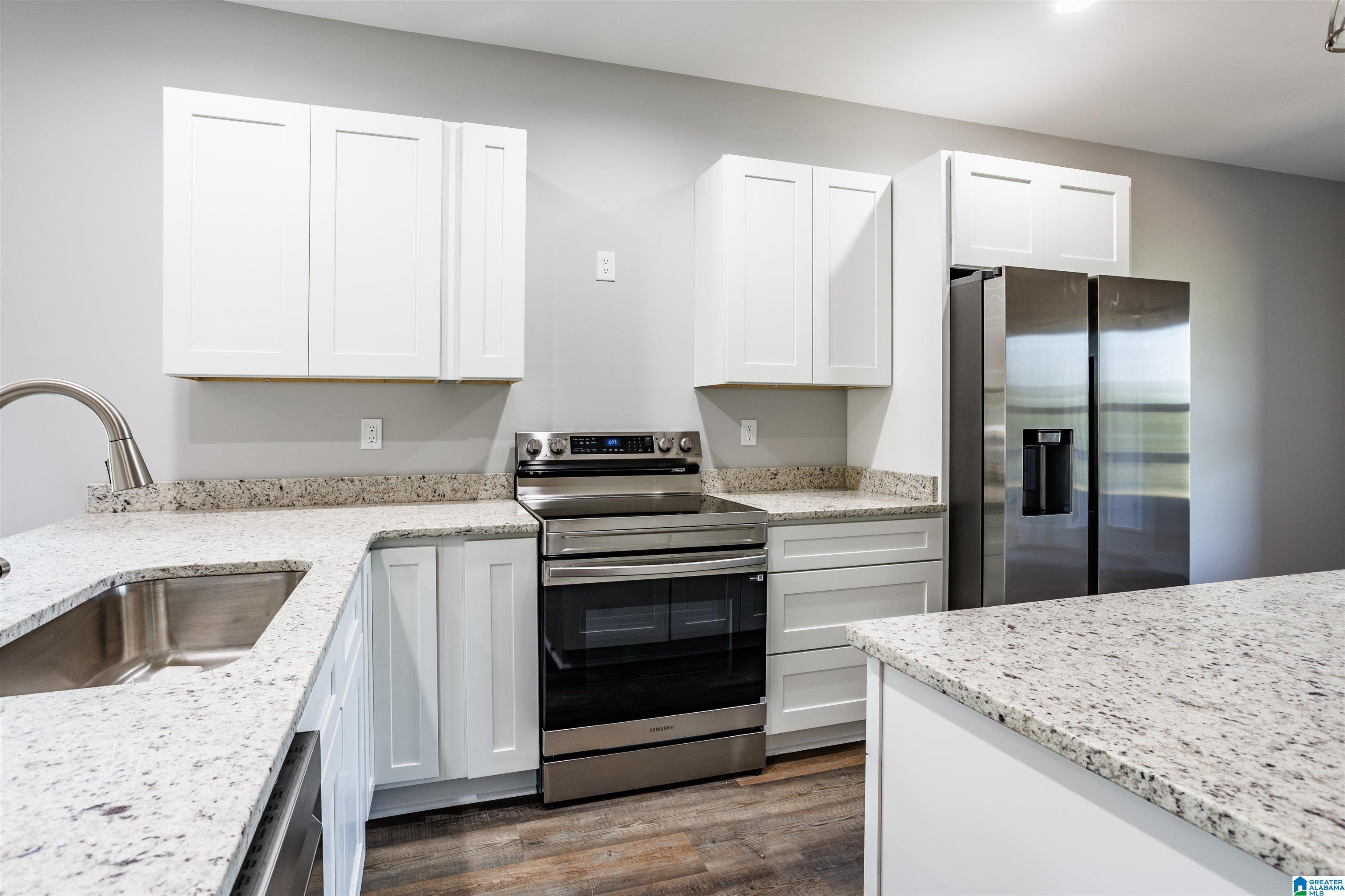 4102 Alford Bend Road Hokes Bluff, AL 35905 - Photo 15 of 38