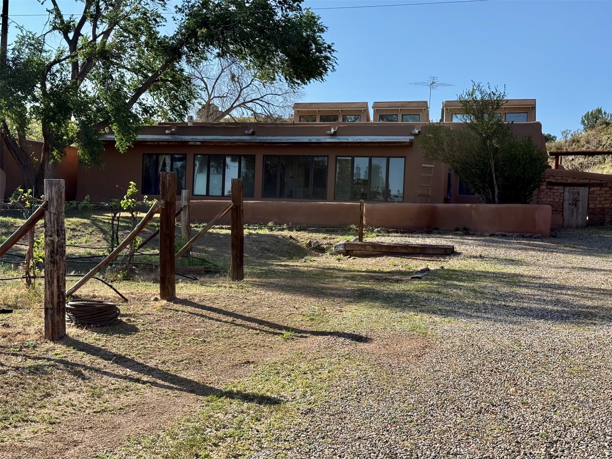442 Los Pinos Road Santa Fe, NM 87507 - Photo 30 of 82