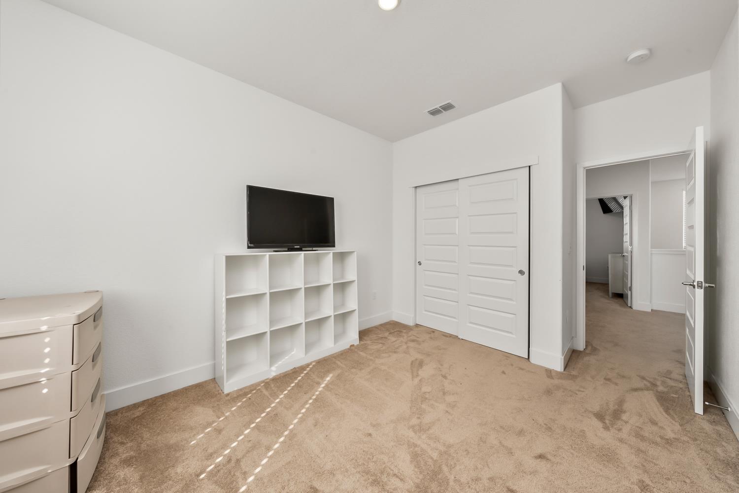 4385 Hawkfinch Circle Rancho Cordova, CA 95742 - Photo 20 of 33 Bedroom 5