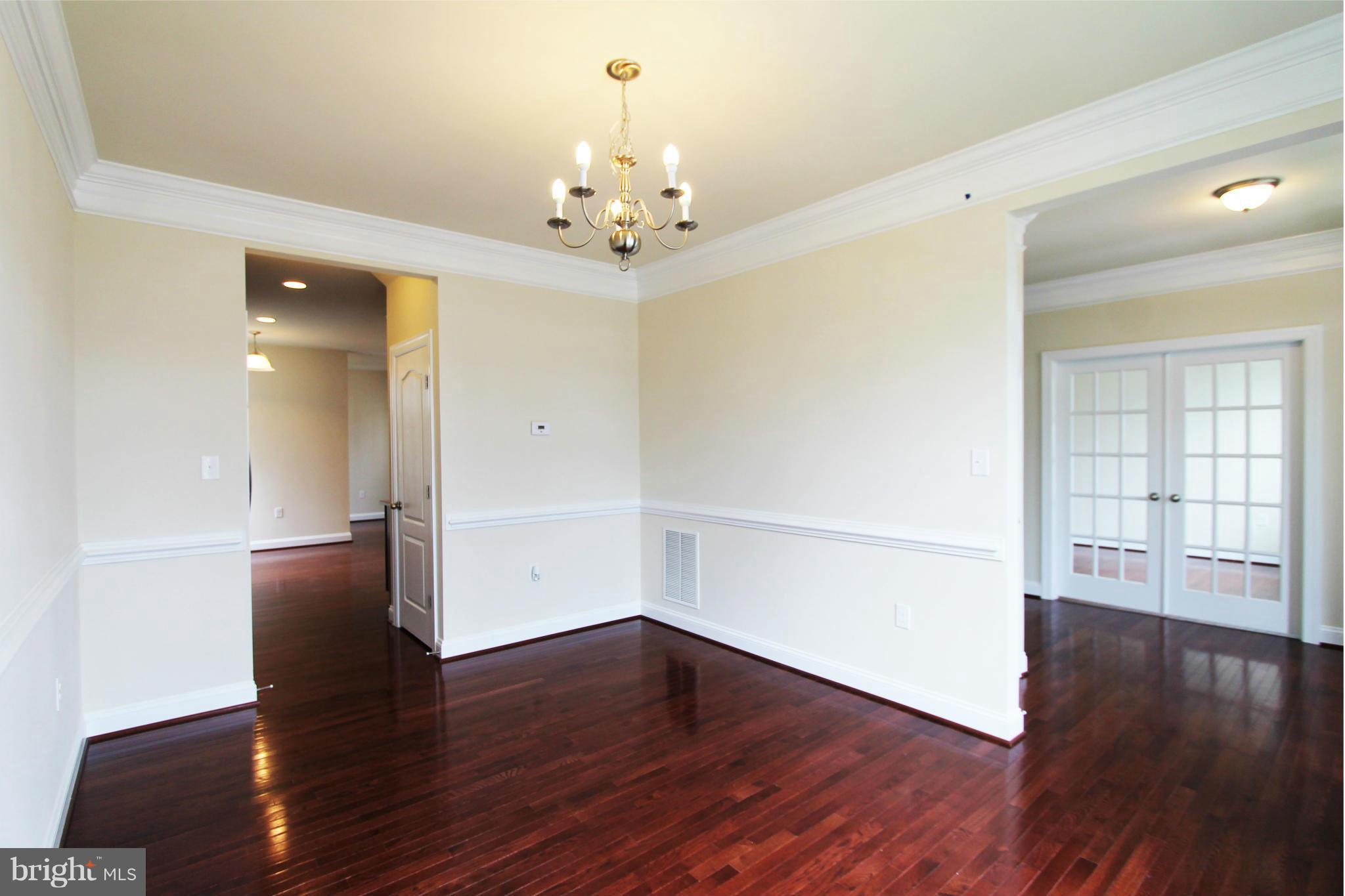 0 North Fairfax Boulevard Ranson, WV 25438 - Photo 6 of 30 Dining Room