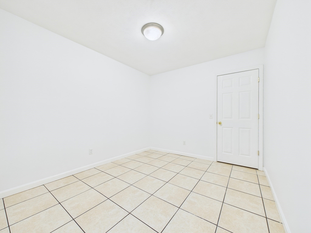 65 Cross Road Dartmouth, MA 02747 - Photo 25 of 30