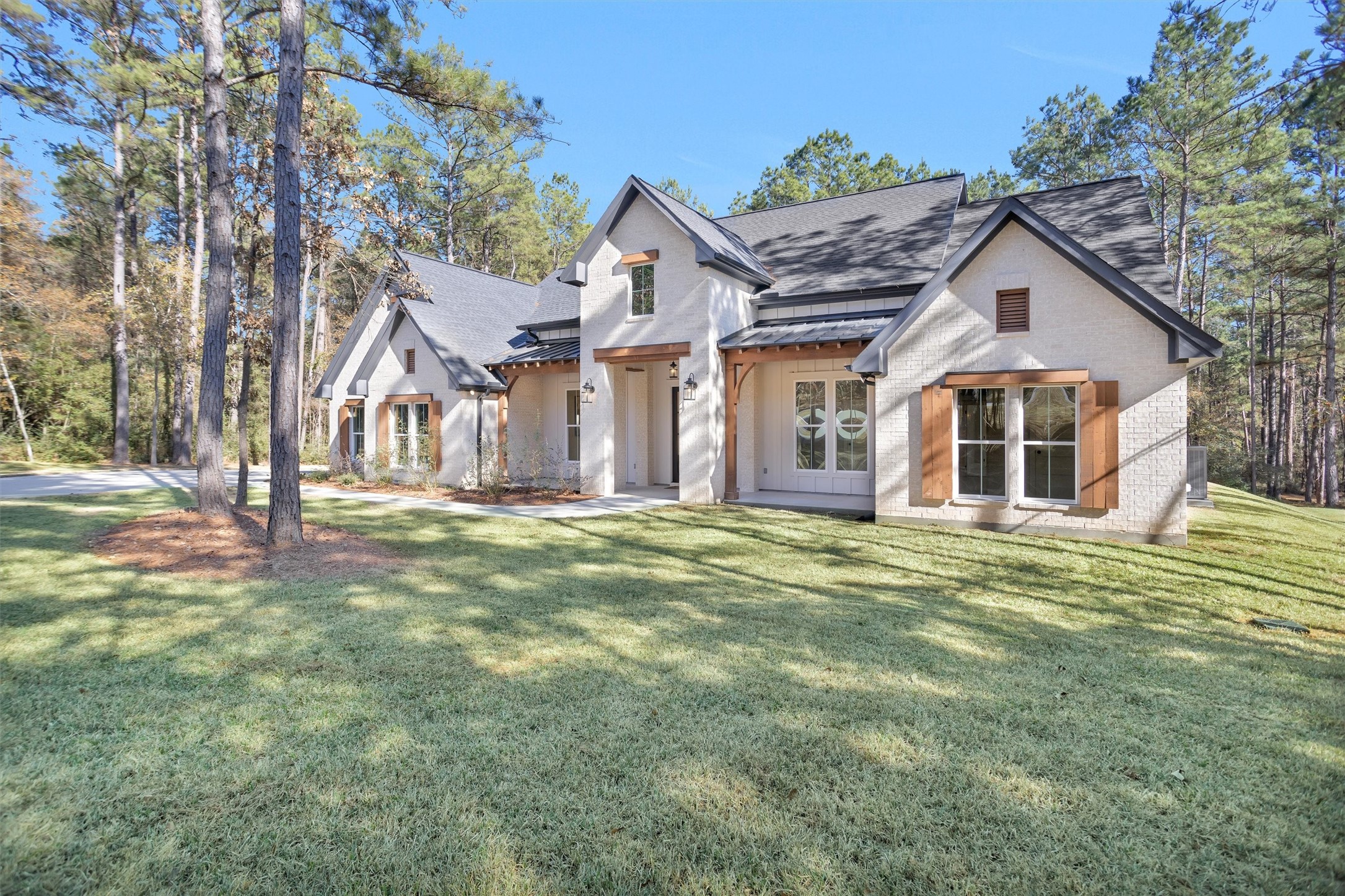 900 Lonestar Road Huntsville, TX 77340 - Photo 4 of 50