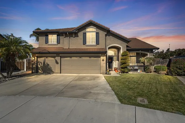 $894,500 | 2230 Ventana Court, Hollister, CA 95023