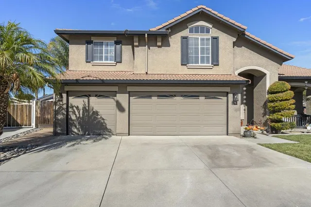 $894,500 | 2230 Ventana Court, Hollister, CA 95023