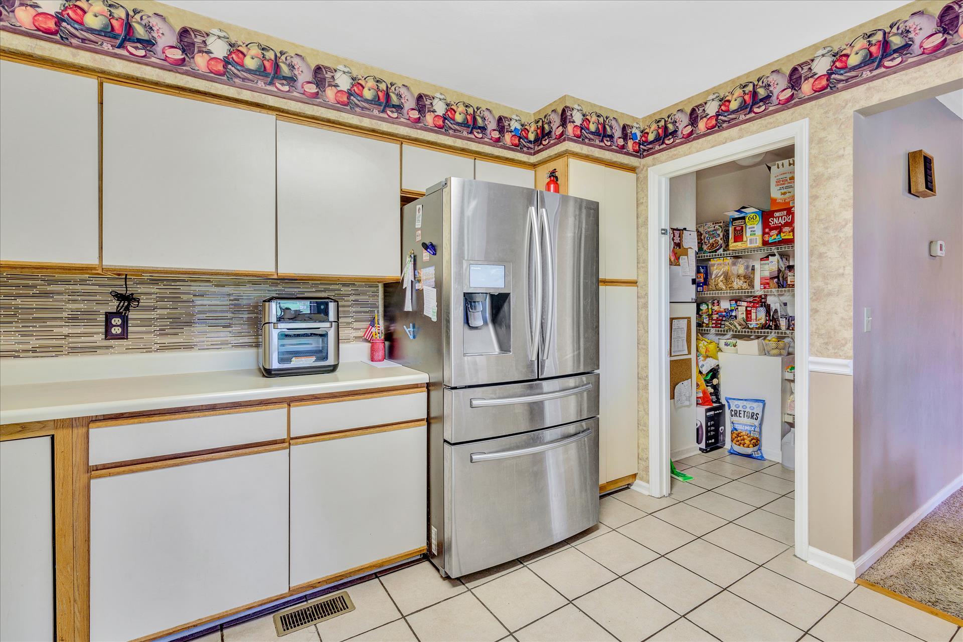 4720 Phyllis Road Northeast Roanoke, VA 24012 - Photo 31 of 59 Kitchen2