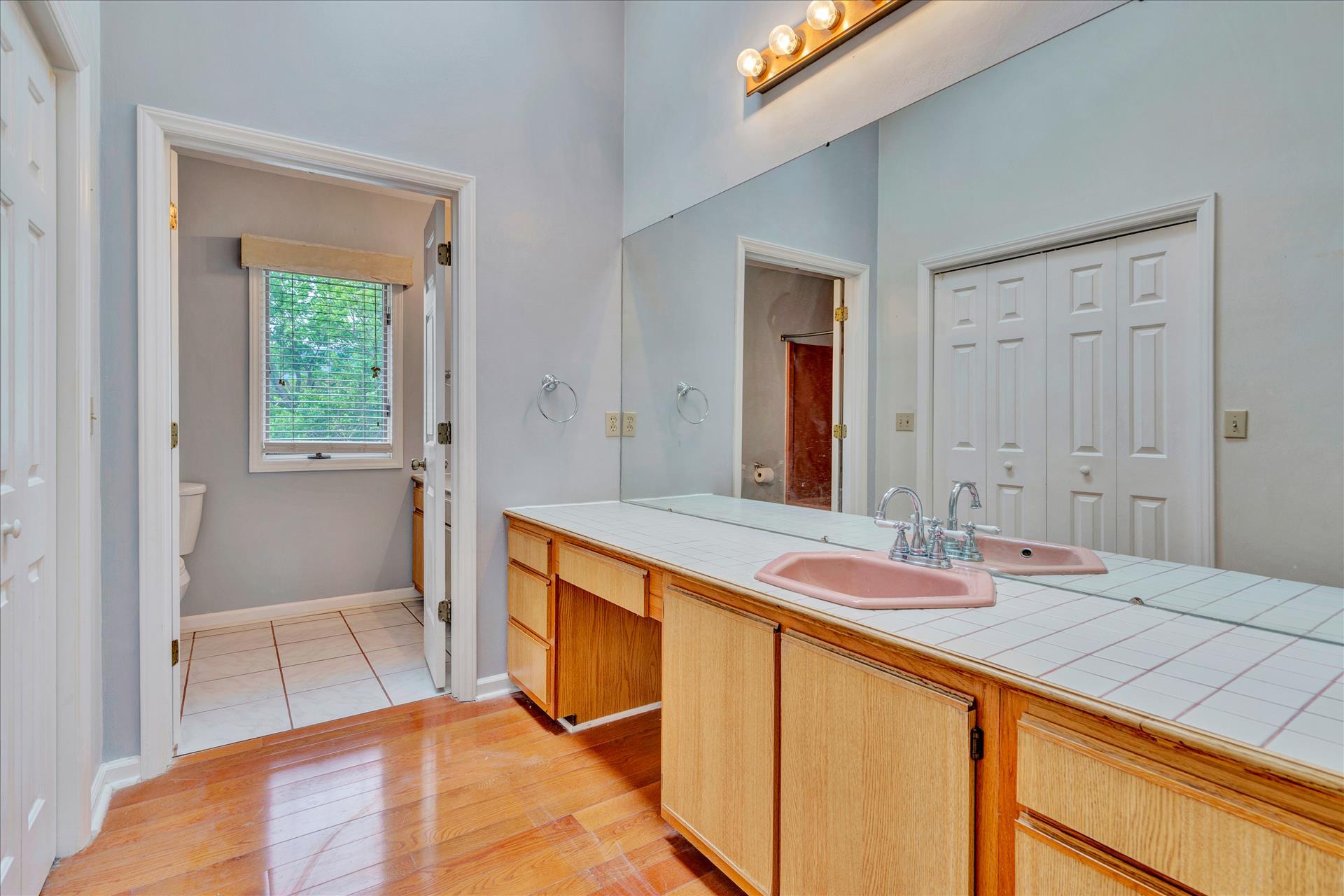 4720 Phyllis Road Northeast Roanoke, VA 24012 - Photo 42 of 59 Master Bath