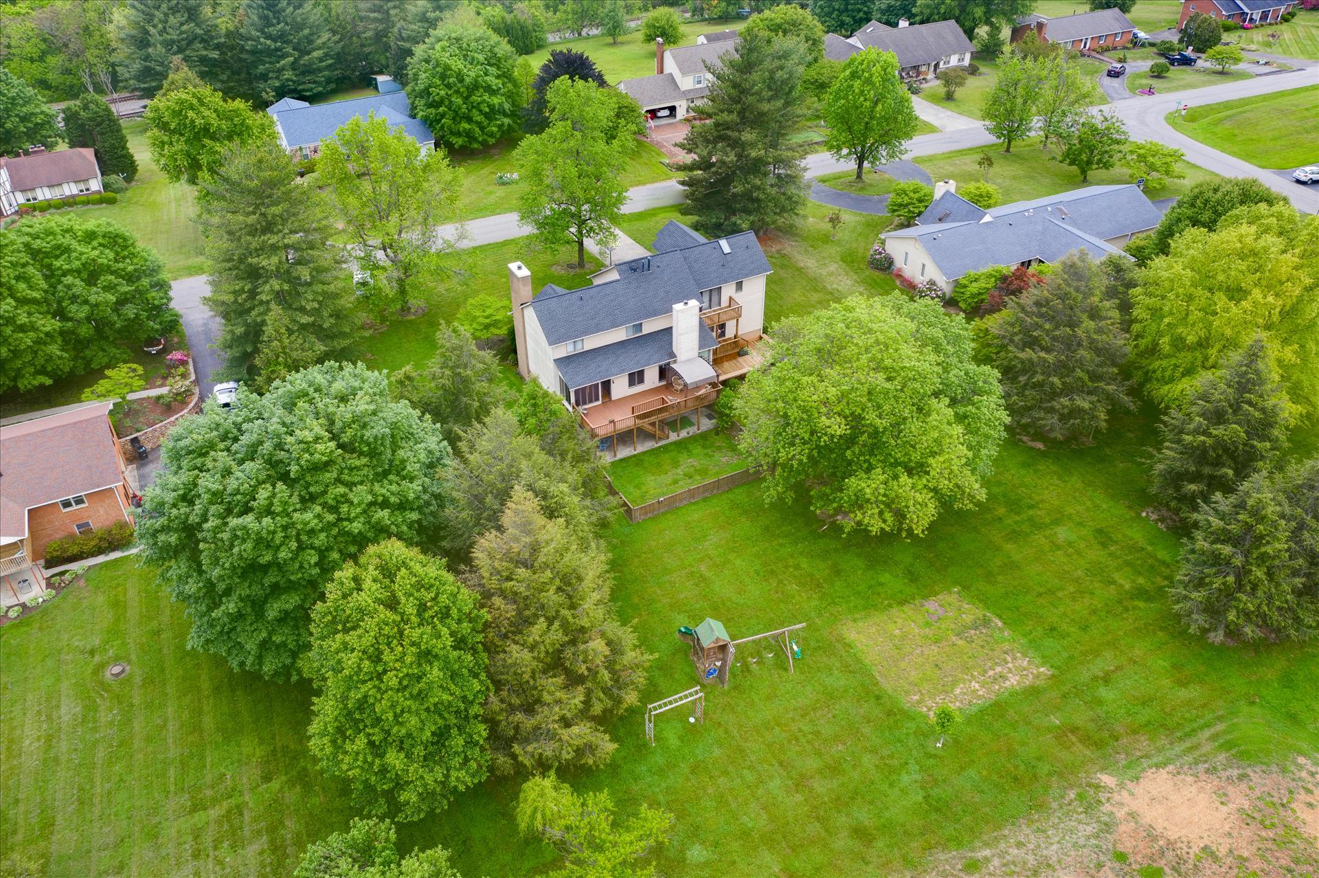 4720 Phyllis Road Northeast Roanoke, VA 24012 - Photo 48 of 59 Home Aerial2