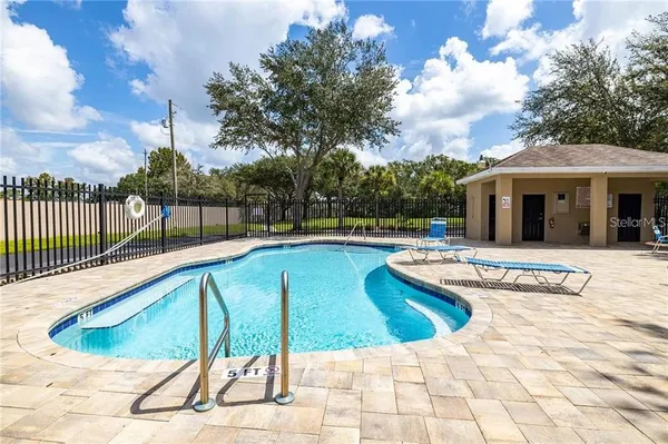 $2,200 | 10110 Abington Place, Tampa, FL 33624