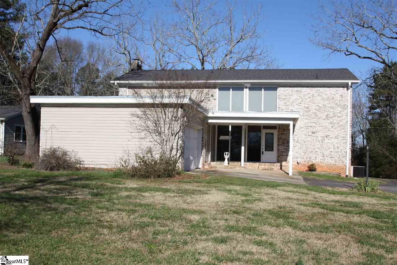158 North Rutherford Road Greer, SC 29651 - Photo 1 of 30