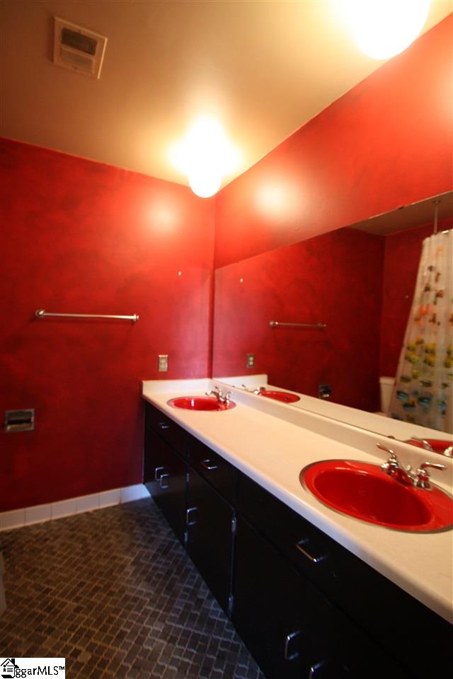 158 North Rutherford Road Greer, SC 29651 - Photo 17 of 30