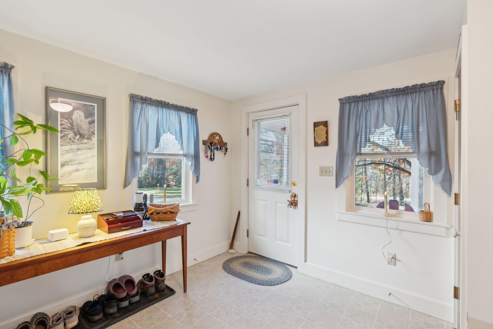 173 Darnit Road Buckfield, ME 04220 - Photo 14 of 79 33_DSC09223