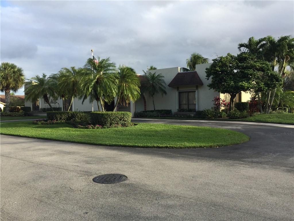 8951 Southwest 19th Street, Unit H Boca Raton, FL 33433 - Photo 29 of 31 Community Clubhouse
