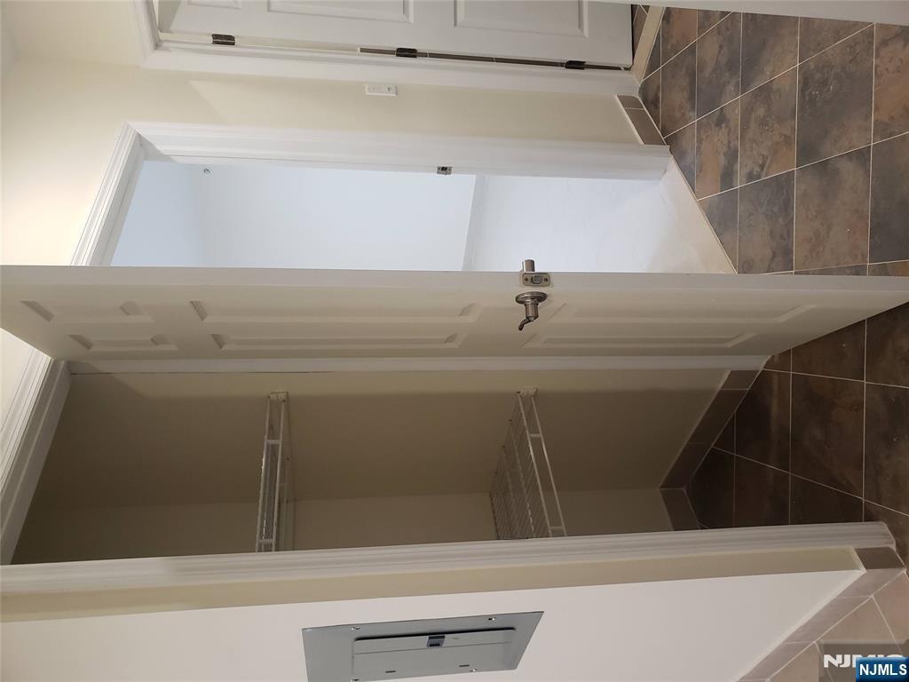 44 Bergen Boulevard, Unit 9 Fairview, NJ 07022 - Photo 5 of 16 a view of bathroom