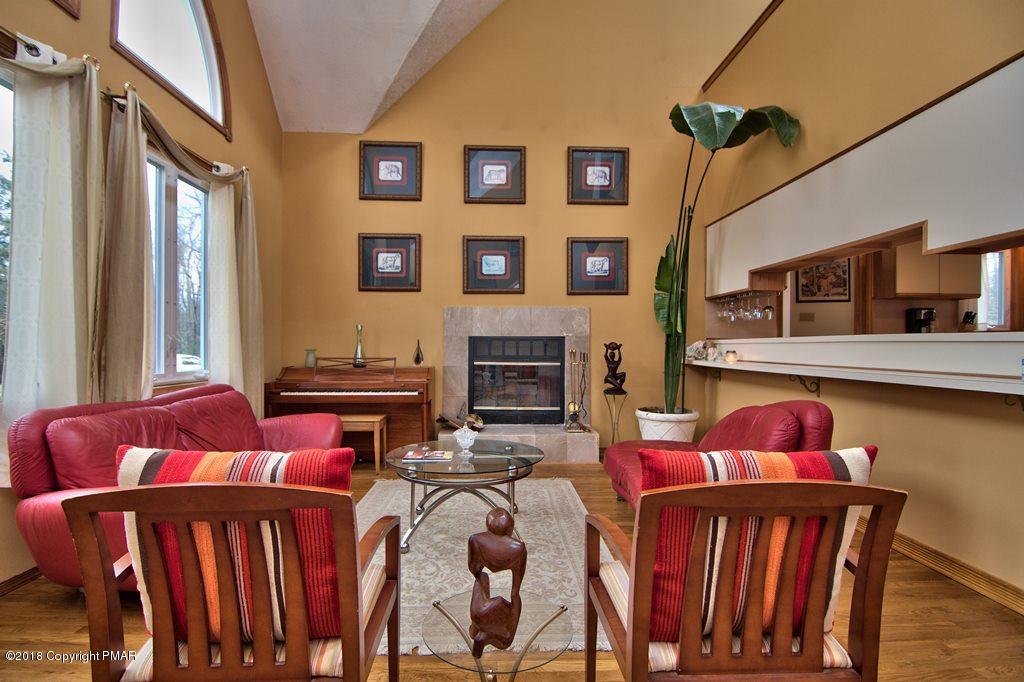 1201 Kilmer Road Tobyhanna, PA 18466 - Photo 4 of 54 Living Room View 2