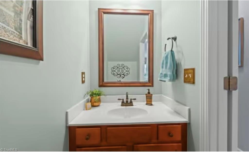 3534 Running Cedar Trail High Point, NC 27265 - Photo 14 of 41