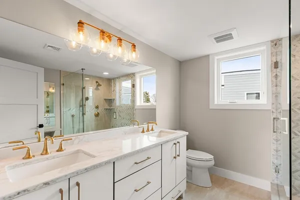 $1,399,000 | 308 Newton Street, Unit 1F, Waltham, MA 02453