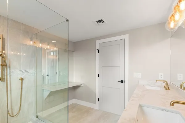 $1,399,000 | 308 Newton Street, Unit 1F, Waltham, MA 02453