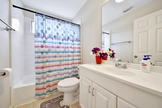 $545,000 | 3206 Summer Bay Drive, Sugar Land, TX 77478