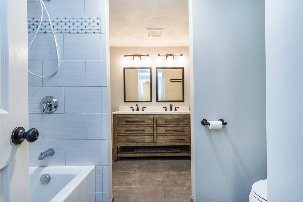 14 Deer Path, Unit 4 Maynard, MA 01754 - Photo 17 of 29