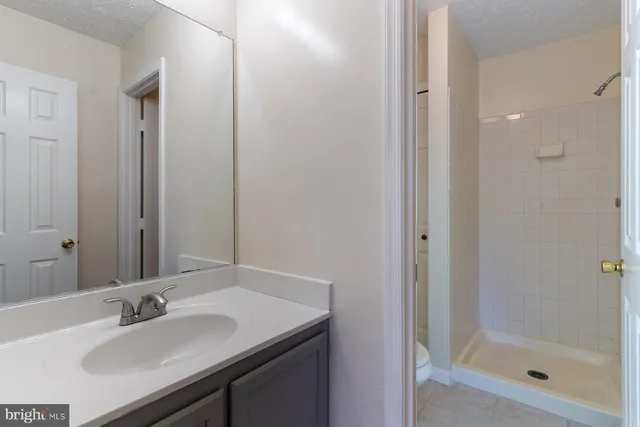 $2,800 | 5813 Springfish Place, Waldorf, MD 20603