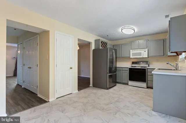 $2,800 | 5813 Springfish Place, Waldorf, MD 20603