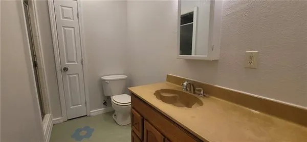 $1,200 | 2320 Stander Place, Chalmette, LA 70043