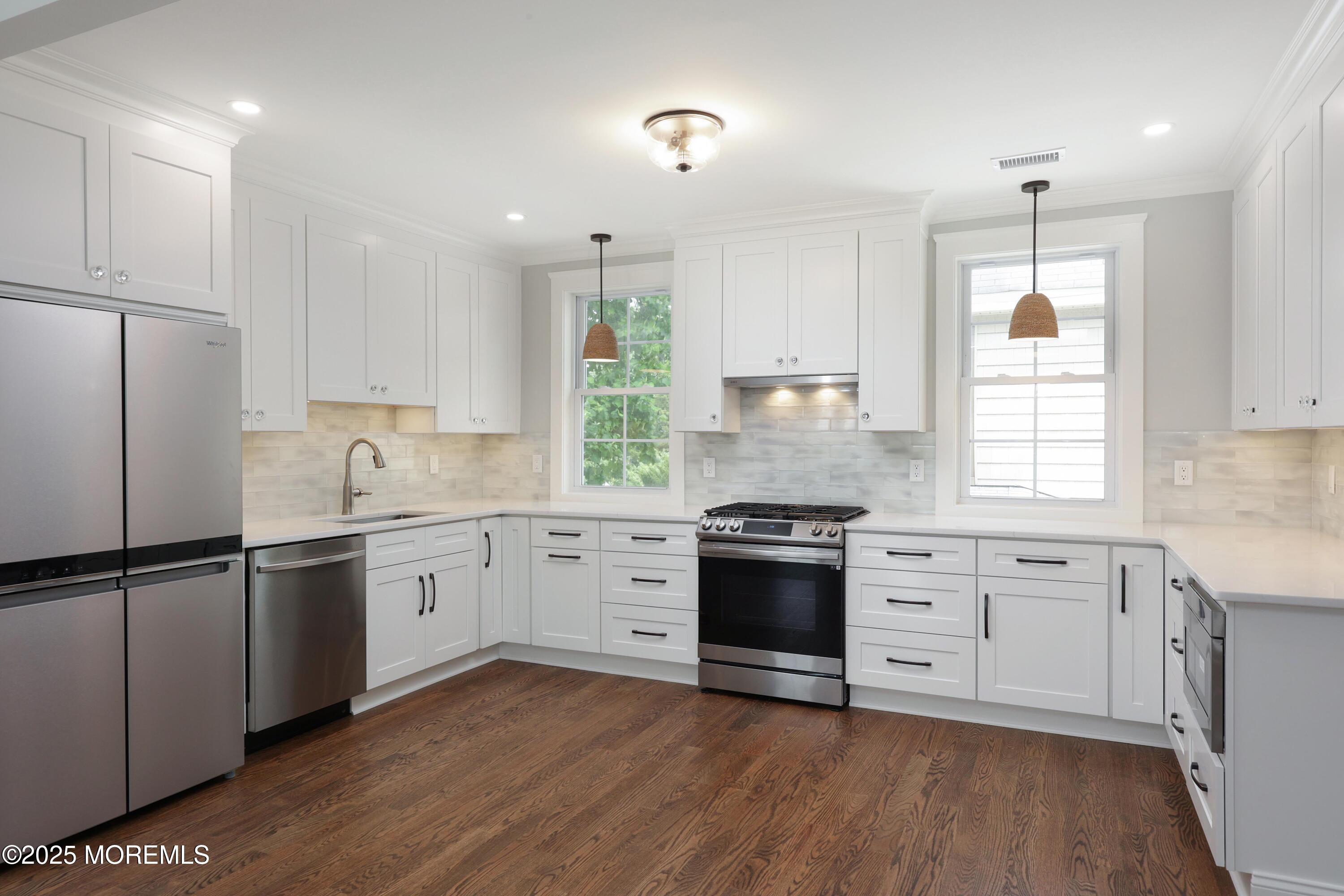 42 Harding Road Red Bank, NJ 07701 - Photo 7 of 24 758A1567