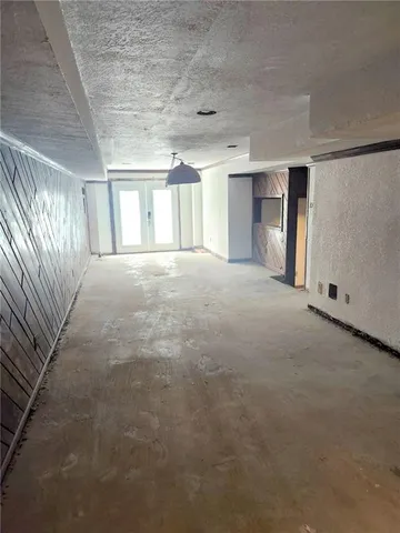 $399,950 | 717 South 53rd Street, Kansas City, KS 66106