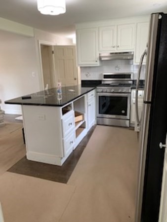 12 Mayfair Road Dedham, MA 02026 - Photo 4 of 20